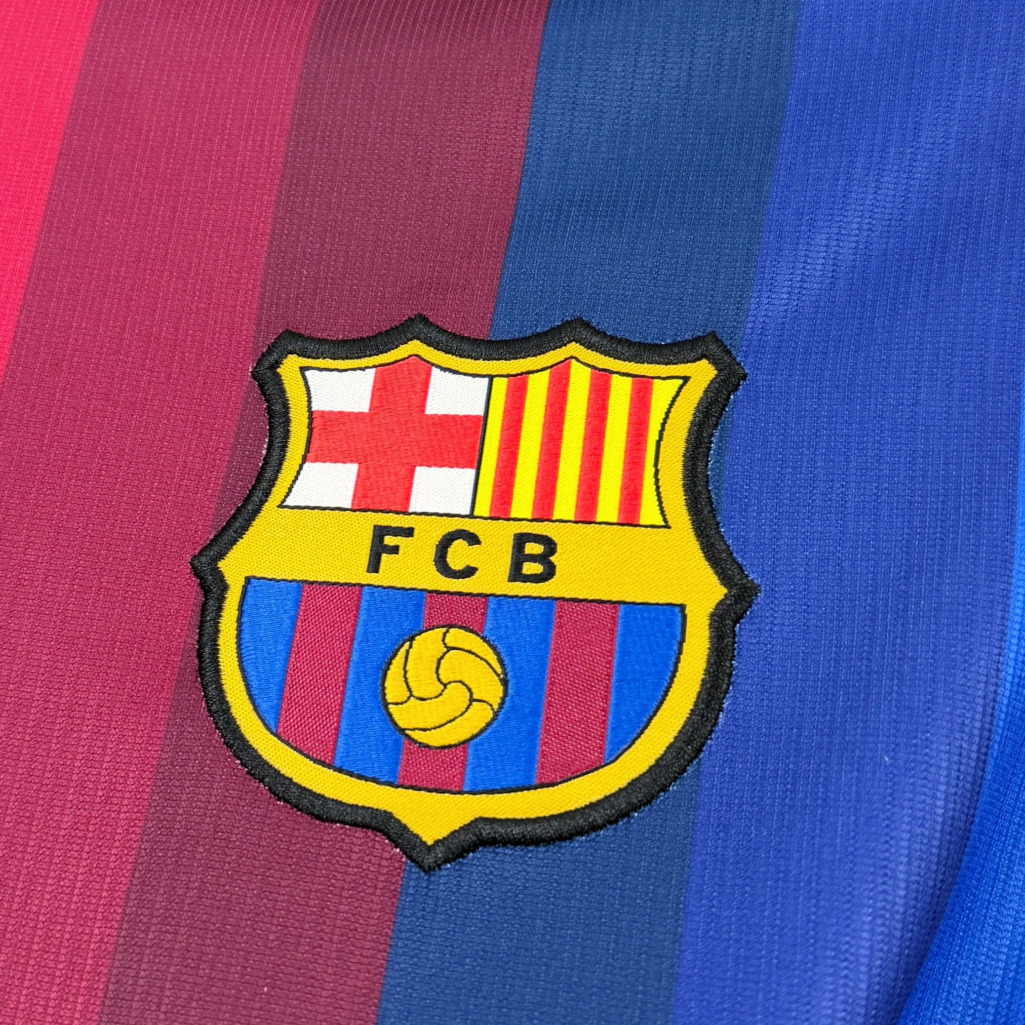 Barcelona 26/27 Home Jersey - Stadium Version  8
