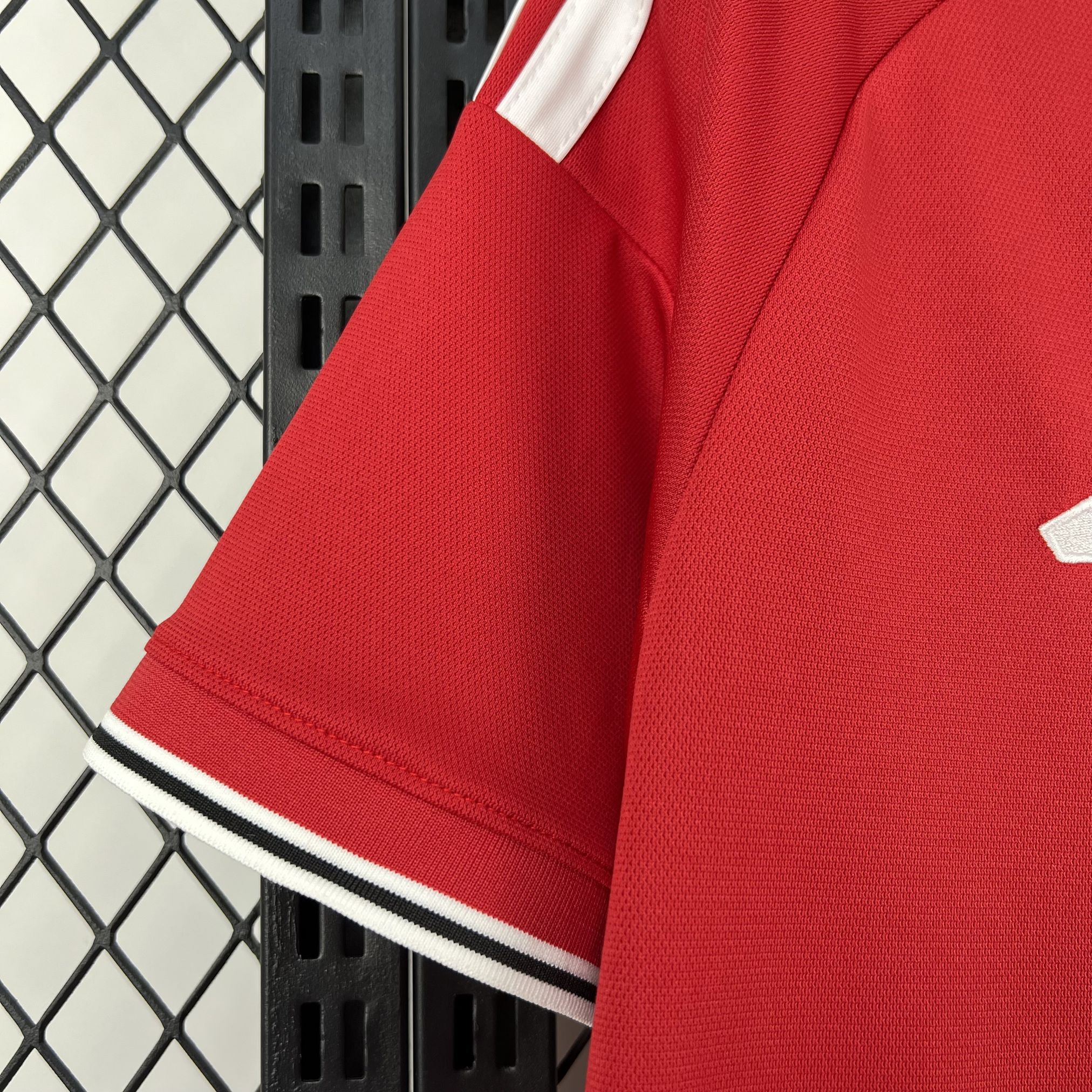MANCHESTER UNITED 26/27 HOME JERSEY - STADIUM VERSION  6