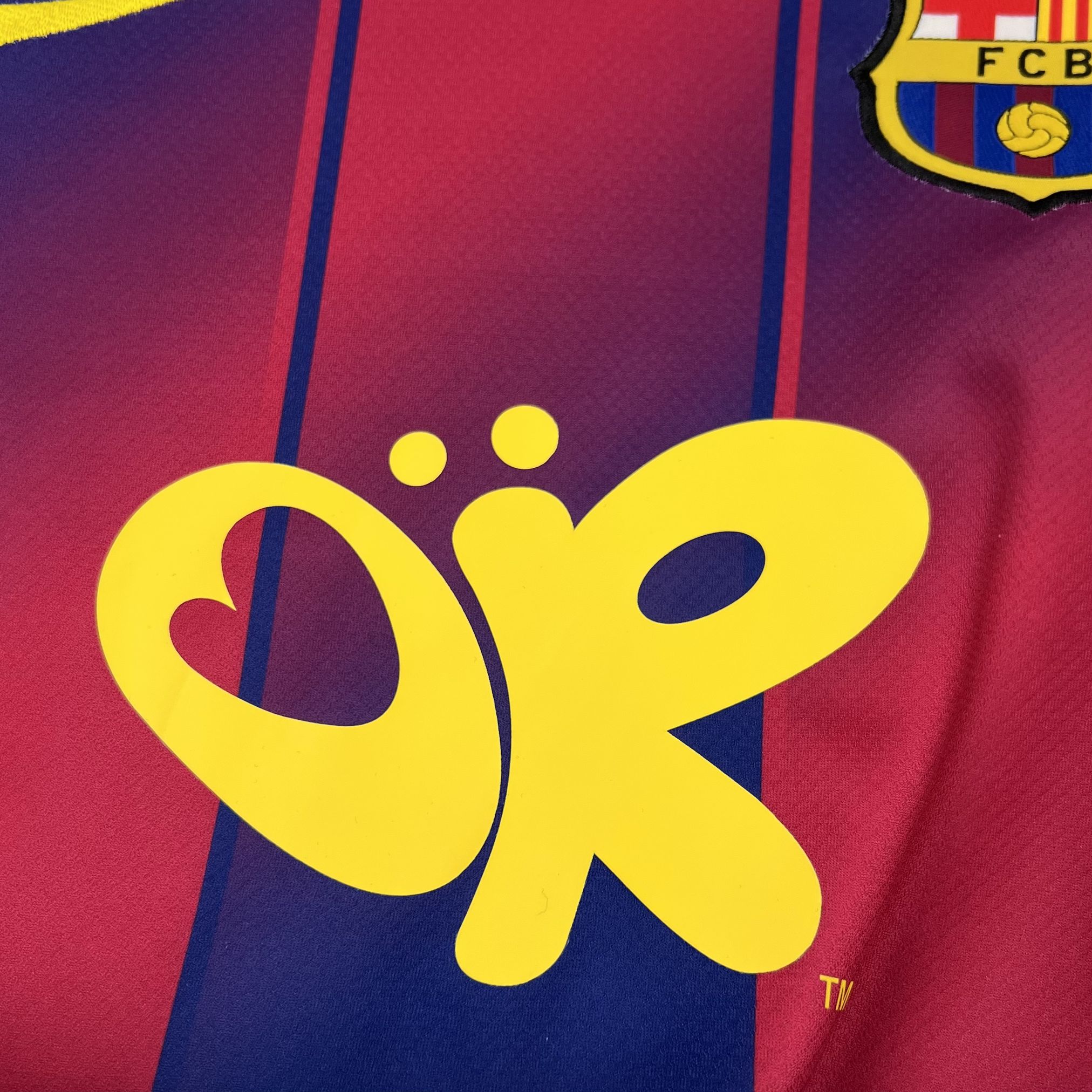 Barcelona X Olivia Rodrigo 25/26 Home Jersey - Stadium Version  3