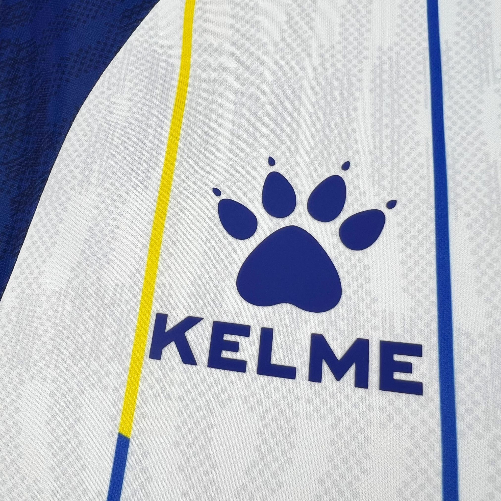 BOSNIA AND HERZEGOVINA 2026 HOME JERSEY - STADIUM VERSION  7