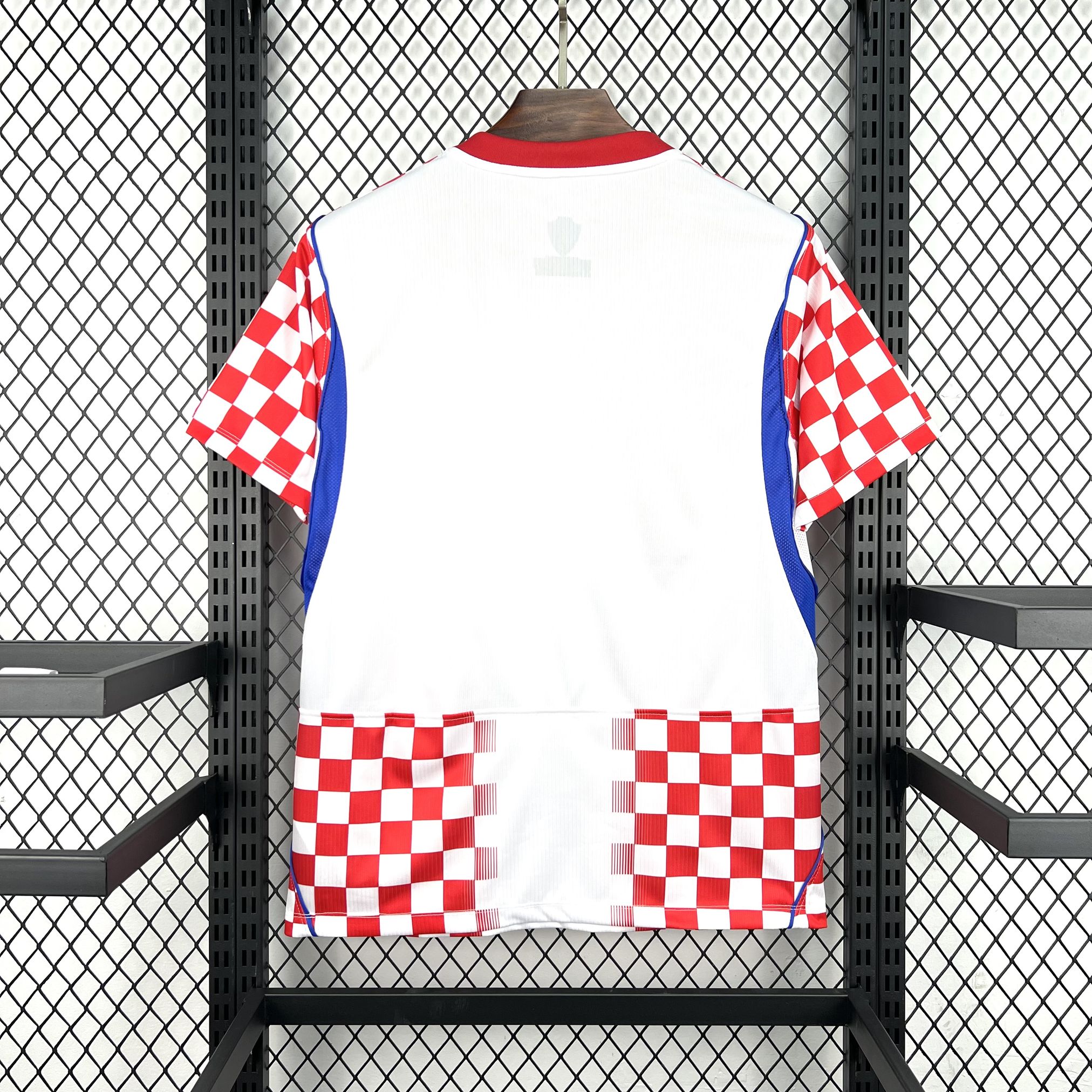 CROATIA 2026 HOME JERSEY - STADIUM VERSION  5