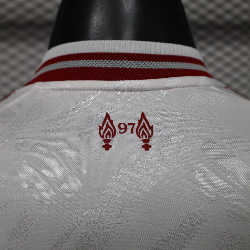 LIVERPOOL 26/27 AWAY JERSEY - PLAYER VERSION  8