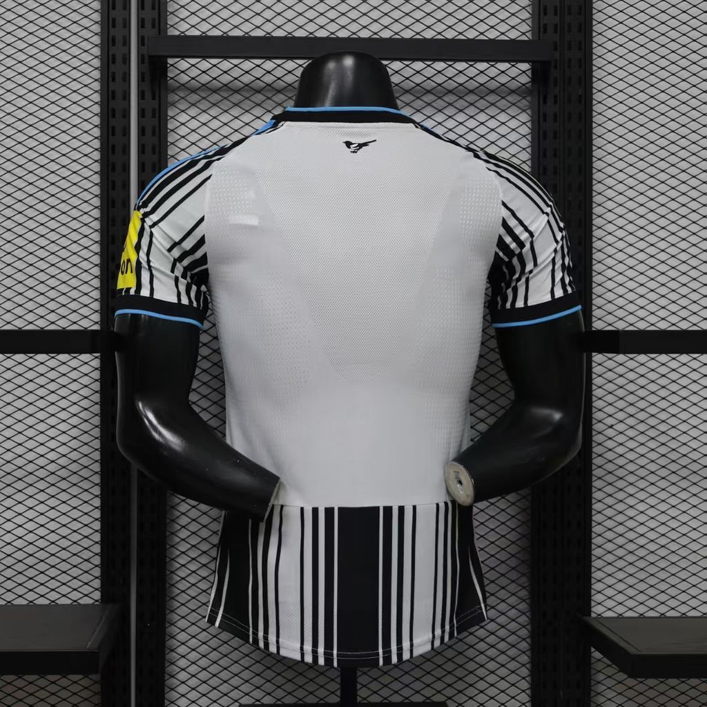 NEWCASTLE UNITED 26/27 HOME JERSEY - PLAYER VERSION  3
