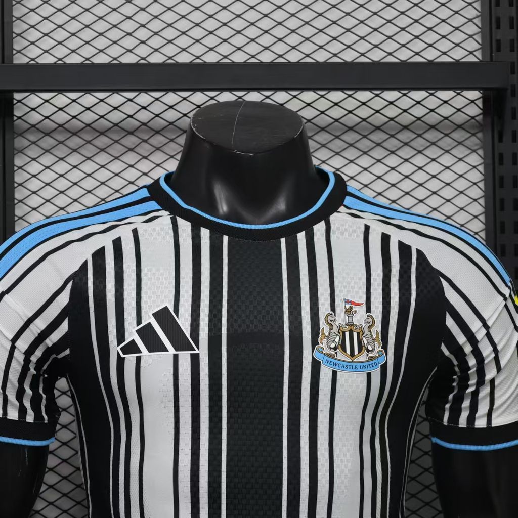 NEWCASTLE UNITED 26/27 HOME JERSEY - PLAYER VERSION  7