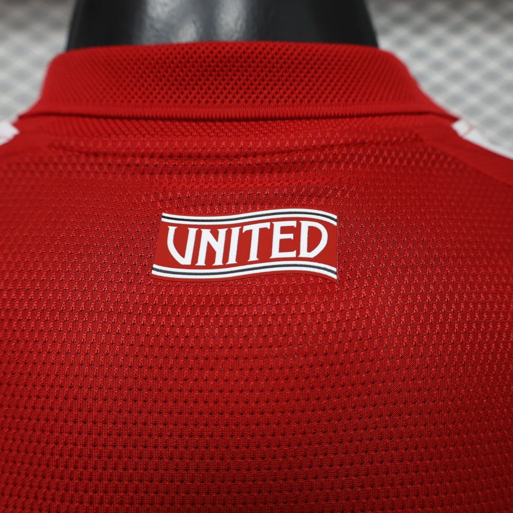 MANCHESTER UNITED 26/27 HOME JERSEY - PLAYER VERSION  4